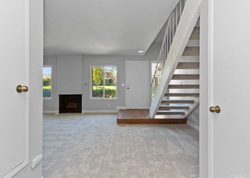 325 Chinook Dr, Placentia CA  92870-1417 exterior