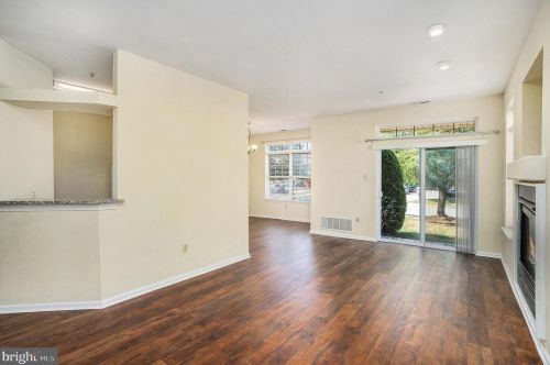 107 Dresher Wood Dr, Dresher PA 19025-1526 exterior