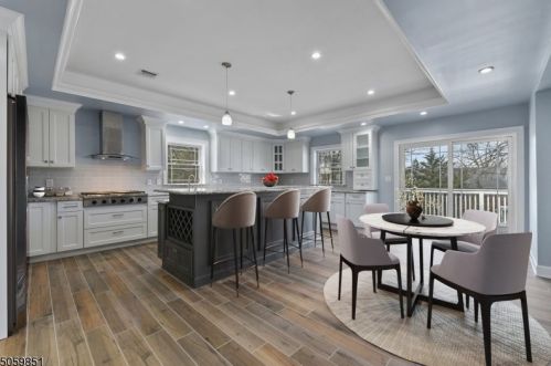 32 Otsego Rd, Verona, NJ 07044-2513