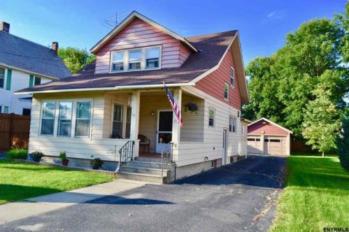 33 Union St, Fultonville, NY 12072-1820