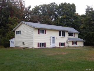 46 Maple Ln, Monroe, NY 10950-1029