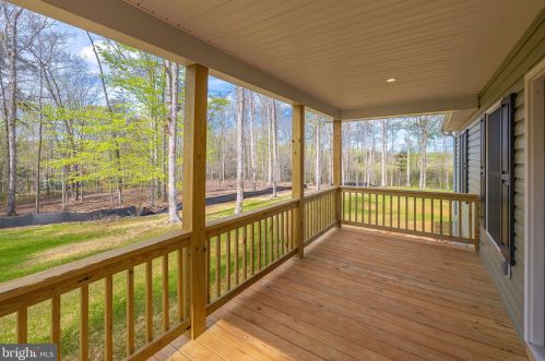 22202 Lahore Rd, Madison Mills VA  22960-3726 exterior