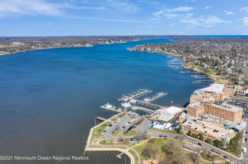 119 Pearl St, Tinton Falls NJ  07701-1522 exterior