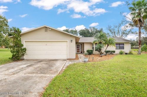 2703 Fox Trail Ct, Cocoa, FL 32926-3603