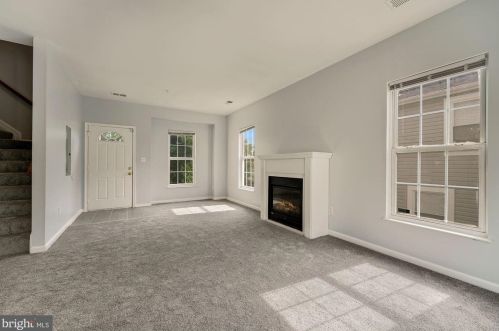 4413 A St, Washington, DC 20019-4383