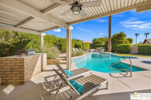 78720 Avenida La Fonda, La Quinta CA  92253-2805 exterior
