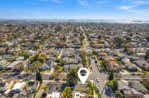 4401 Vermont St, Long Beach, CA 90814-3038