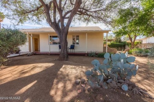 418 Smoot Dr, Tucson, AZ 85705-3362