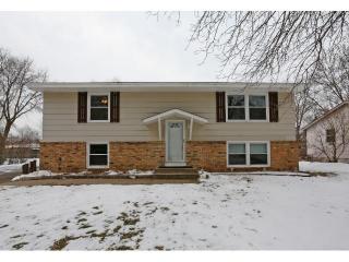 13065 Saratoga Ln, Champlin, MN 55316-1115