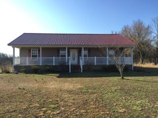 1565 Seaton Loop, Adamsville, TN 38310-4055