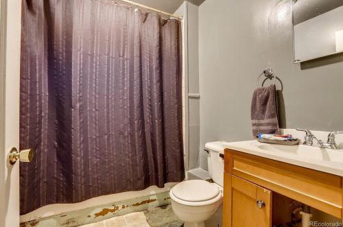 1936 Irving St, Denver CO 80211-5049 exterior