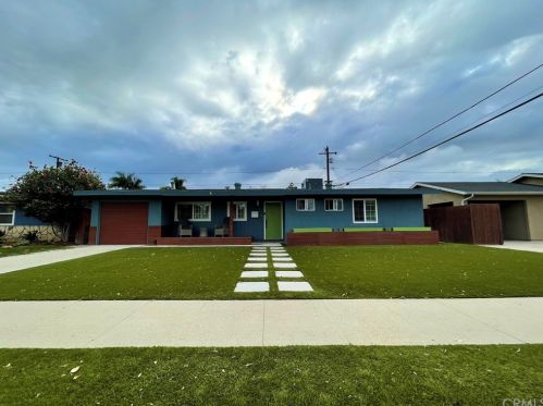 6734 De Leon St, Long Beach, CA 90815-4905