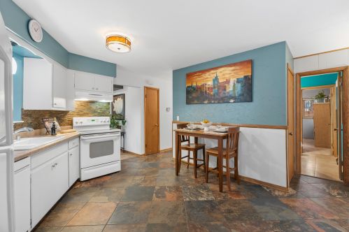 650 Rivermoor Ct, Waterford, WI 53185-4045