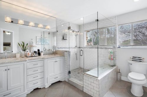 6823 Via Regina, Boca Raton FL  33433-3956 exterior