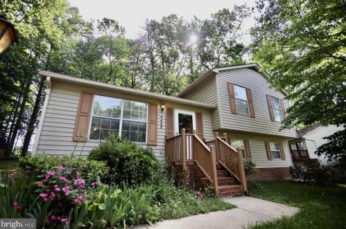 6403 Cameron Cir, Spotsylvania, VA 22553-1614