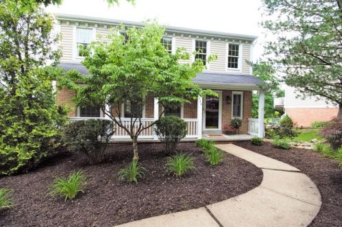 225 Deerfield Dr, Canonsburg, PA 15317-2319