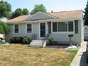 92 Saint Jude Dr, Buffalo, NY 14218-1710