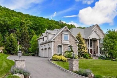 21 Sandyfields Ln, Stony Point, NY 10980-3515
