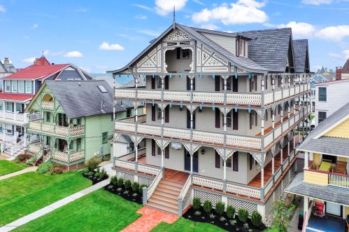 5 Surf Ave, Ocean Grove, NJ 07756-1628