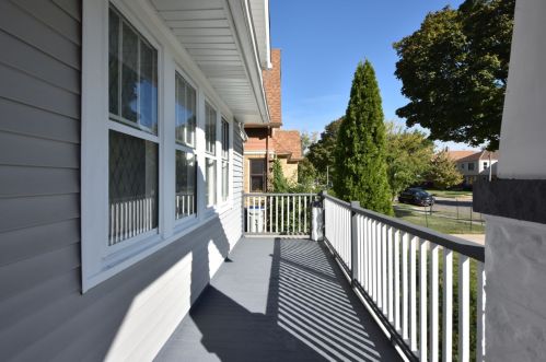 2507 60th St, Milwaukee WI 53219-2621 exterior