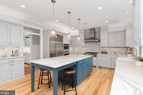 644 Southridge Dr, Navy Sup Dpt PA  17055-6025 exterior