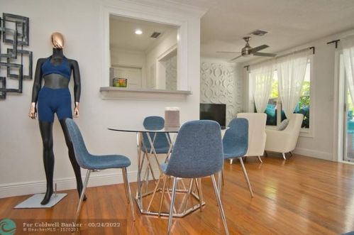 1419 16th Ct, Hollywood FL  33020-3227 exterior