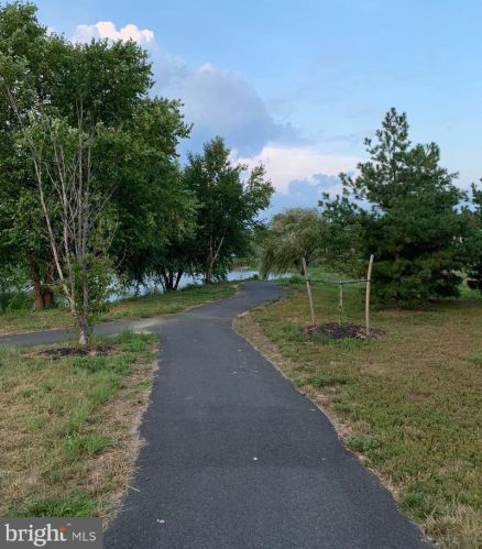 928 Shepard Ave, Bear DE  19701-6836 exterior