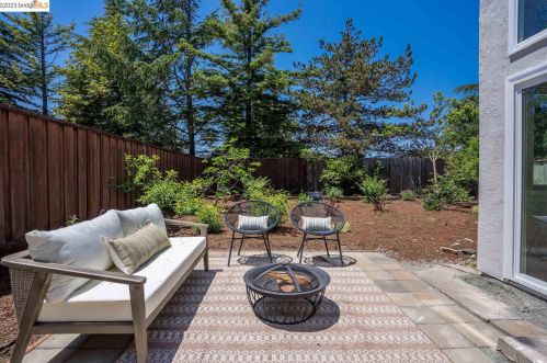 762 Barton Way, Benicia CA  94510-3800 exterior