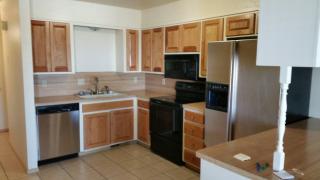 5838 Hefner Village Cir, Oklahoma City OK  73162-7756 exterior