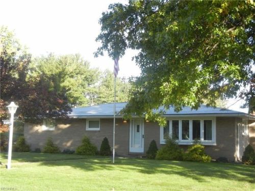 915 46th St, Canton, OH 44706-4607