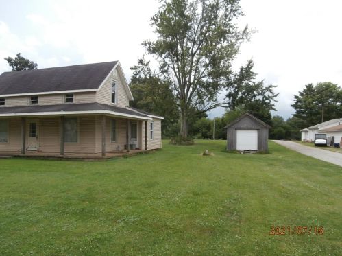 64 Larrick Rd, Clinton County, OH 45169-9517