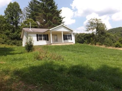 43772 Carbon Hill Buchtel Rd, Nelsonville, OH 45764-9651