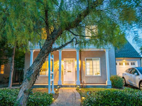 1960 San Ramon Ave, Mountain View CA  94043-2960 exterior