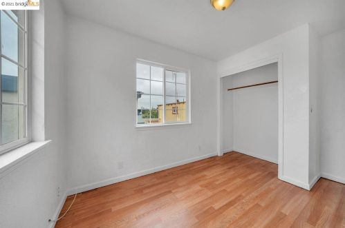 7117 Herbert Guice Way, Oakland CA  94621-3212 exterior