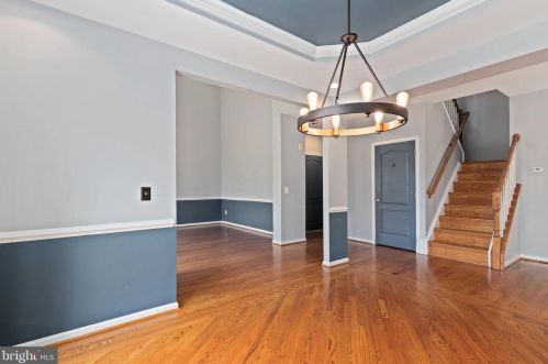 15843 Fourmile Creek Ct, Haymarket VA  20169-5427 exterior