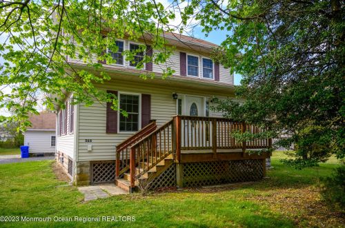 566 Adamston Rd, Bricktown, NJ 08723-6411