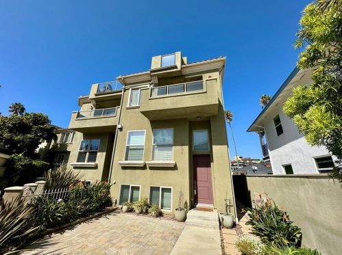 208 Calle Miramar, Redondo Beach CA  90277-6206 exterior