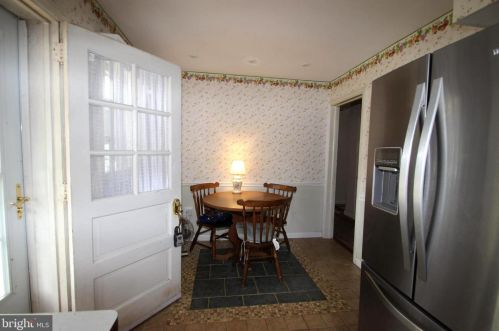 373 Concord Rd, Glen Mills PA  19342-1403 exterior