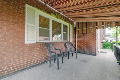 2921 Myer Blvd, Mckeesport PA  15132-5115 exterior