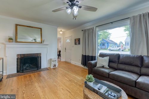 105 Ashby St, Fredericksburg VA  22401-3941 exterior