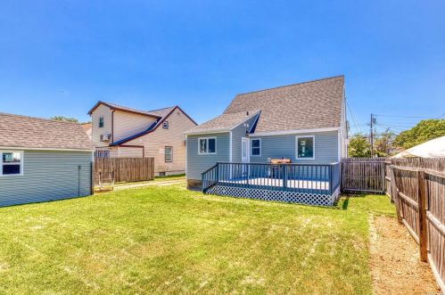 2381 Yorktown St, Rockville Centre NY  11572-1717 exterior