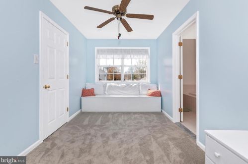 309 Williams Cir, Collegeville PA  19473-2344 exterior