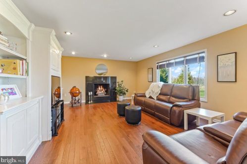 34 James Hayward Rd, Glen Mills PA  19342-1237 exterior