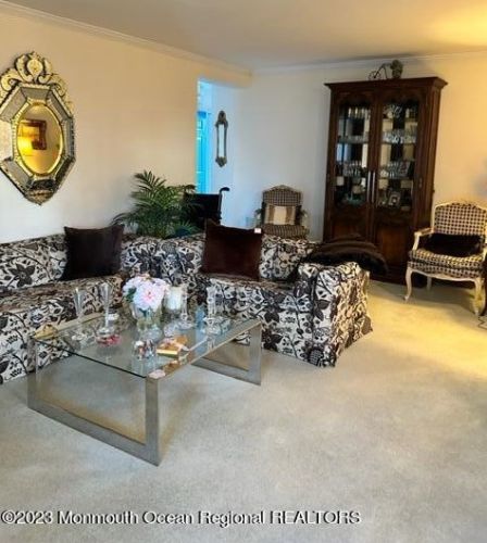 99 Poplar Pl, East Freehold, NJ 07728-4170