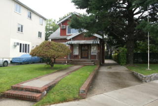 4720 Bay Pkwy, Brooklyn, NY 11230-3343