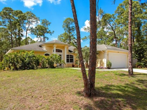 1205 Lincoln Ave, Lehigh Acres, FL 33972-2027