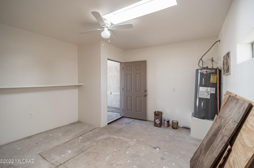 228 29 St, Tucson AZ 85713-2947 exterior