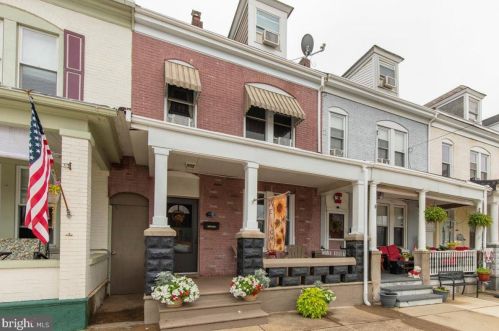 110 11th St, Easton, PA 18042-3331