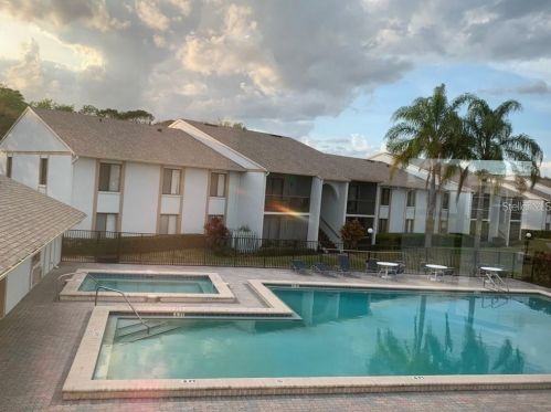 8207 Sun Spring Cir, Orlando, FL 32825-6235