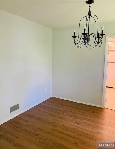 102 Garry Rd, Closter NJ  07624-1525 exterior